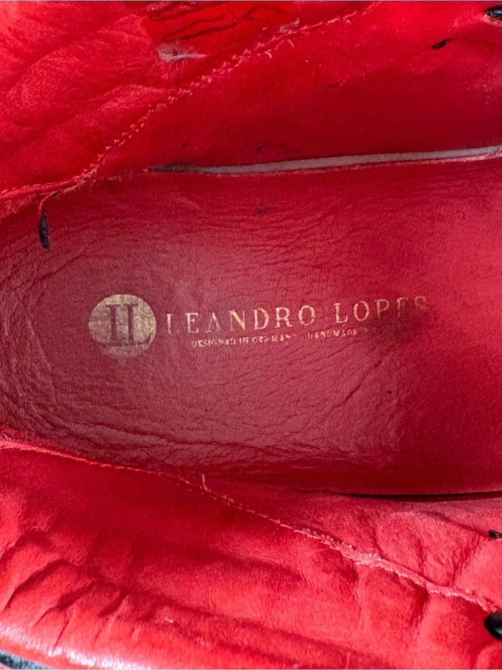 Leandro Lopes Men's Black High-Top Sneakers with Red Soles and Laces Size 7